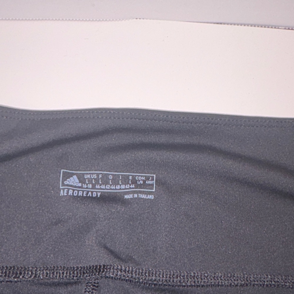 Adidas‎ Women's Athletic Black Shorts L - Picture 4 of 5